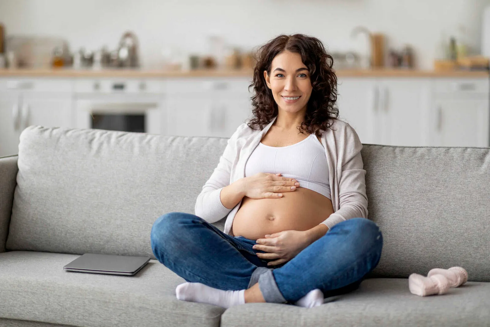 What's the Difference Between a Gestational Carrier and a Surrogate?